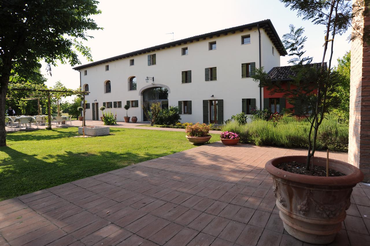 Casa Reali Al Redentor Agriristorante Hotel מראה חיצוני תמונה