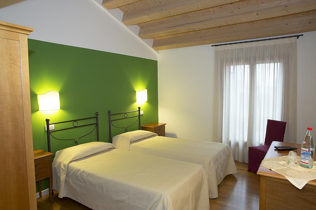 Casa Reali Al Redentor Agriristorante Hotel מראה חיצוני תמונה