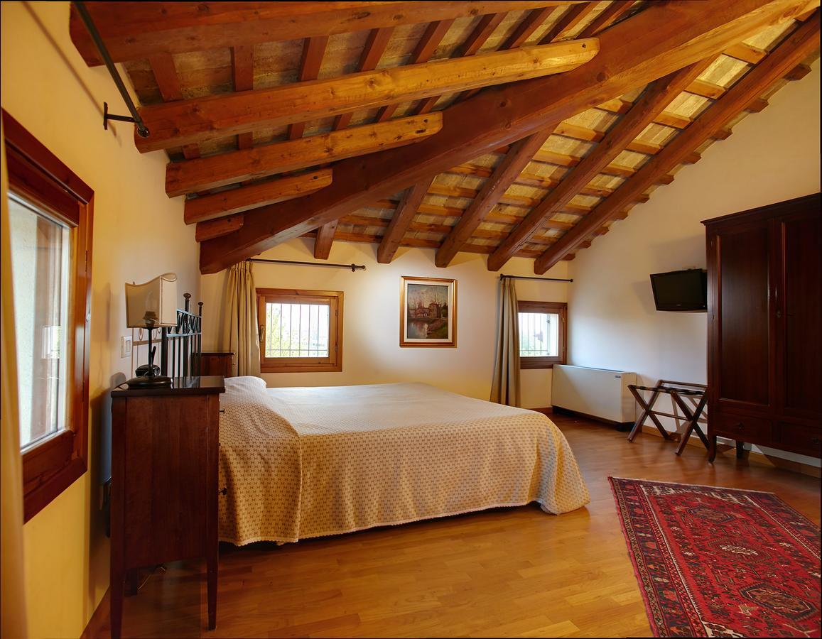 Casa Reali Al Redentor Agriristorante Hotel מראה חיצוני תמונה